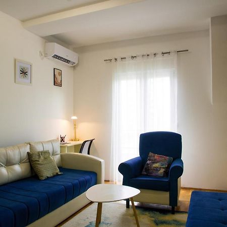 Sunny 412 Apartment Podgorica Exterior foto